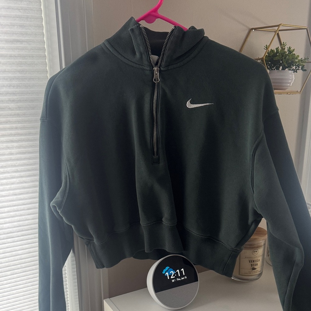 Nike Women's Dark Green Cropped Hoodie